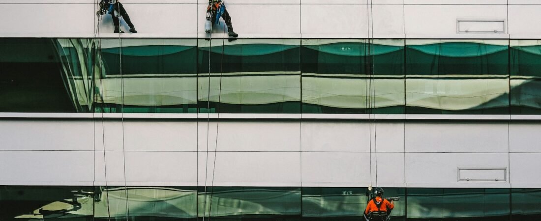 Why Facade Cleaning Matters in Muscat’s Climate